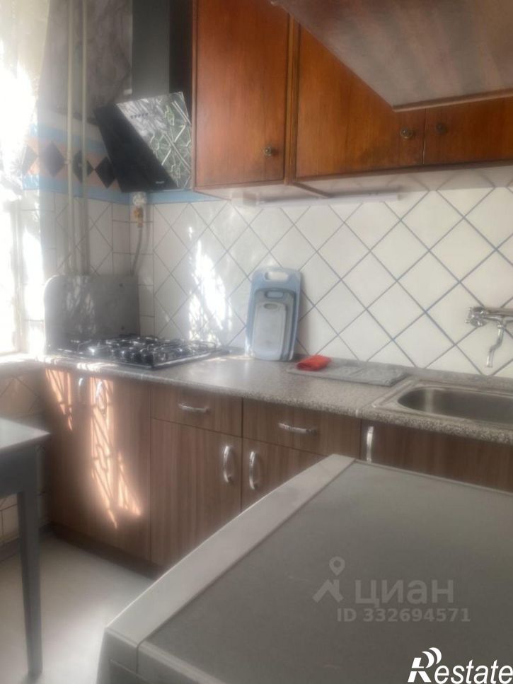 3-комн квартира ул Альпийская, 80,  д. 80