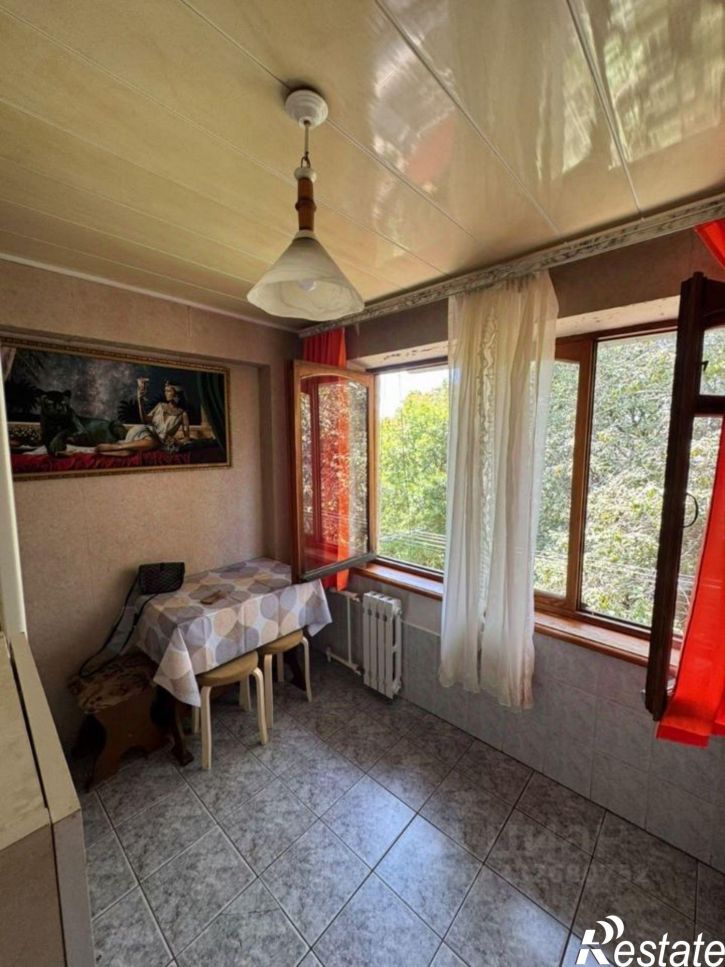 3-комн квартира ул Невская, 12,  д. 12