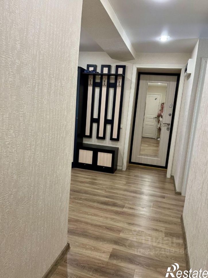 3-комн квартира ул Защитников Кавказа, 132,  д. 132