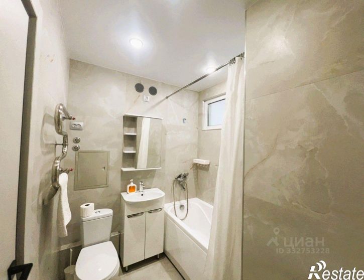 2-комн квартира ул Учительская, 22,  д. 22