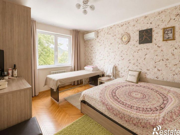 3-комн квартира ул Вишневая, 4,  д. 4