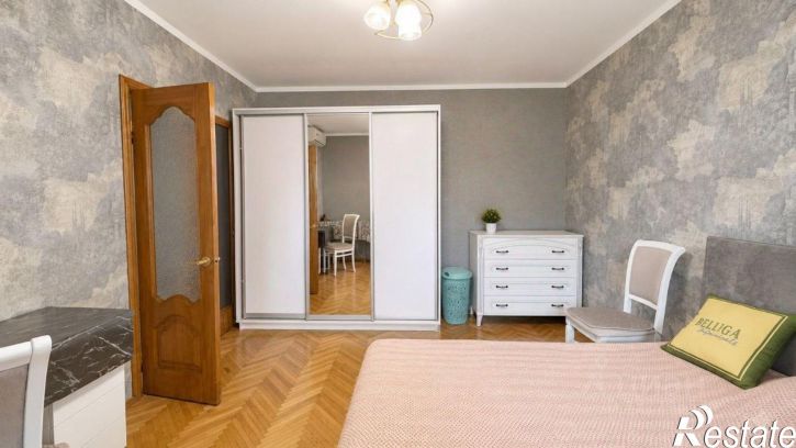 3-комн квартира ул Вишневая, 4,  д. 4