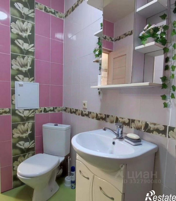 2-комн квартира ул Альпийская, 5Б,  д. 5Б