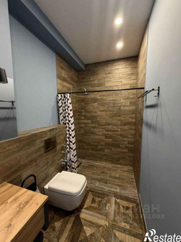2-комн квартира ул Альпийская, 90/4,  д. 90/4