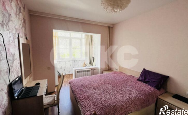 2-комн квартира ул Глазунова, 1,  д. 1