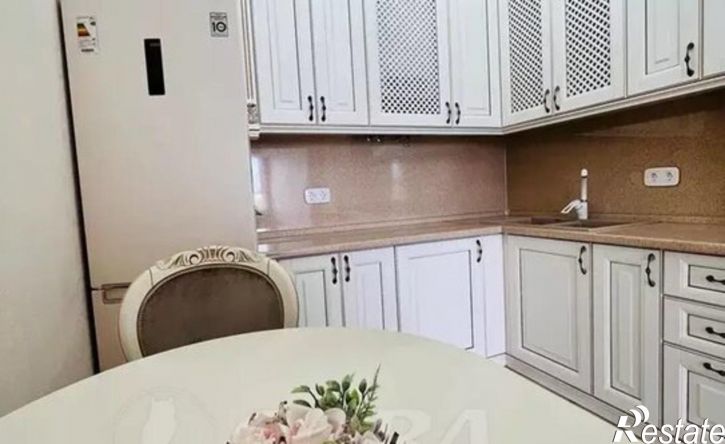 4-комн квартира ул Водораздельная, 16/1,  д. 16/1