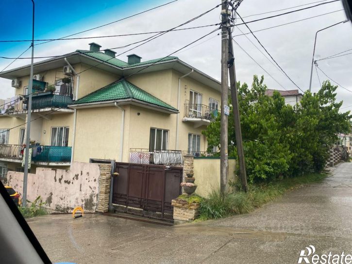 2-комн квартира ул Чайкиной, 9/3,  д. 9/3