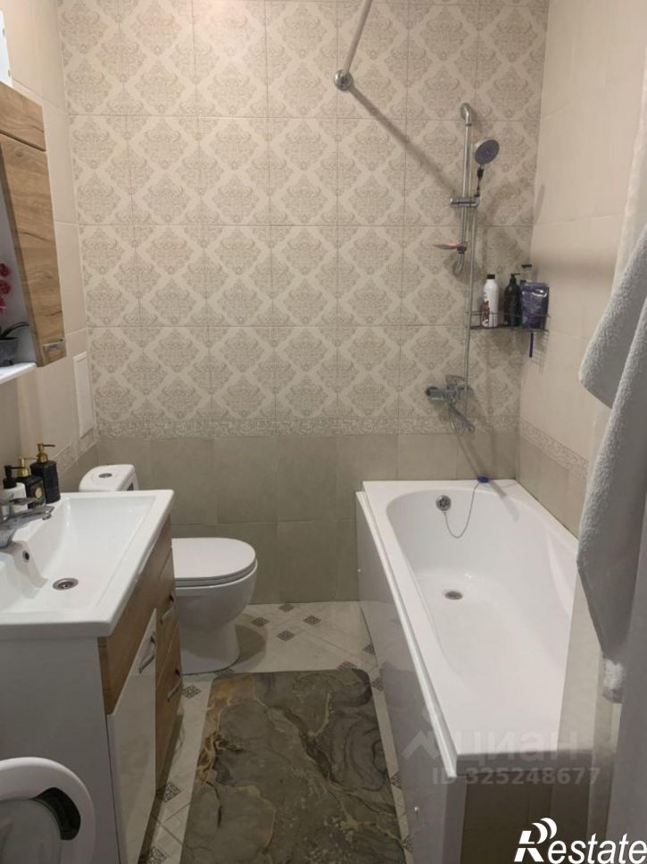 2-комн квартира ул Альпийская, 82Б,  д. 82Б