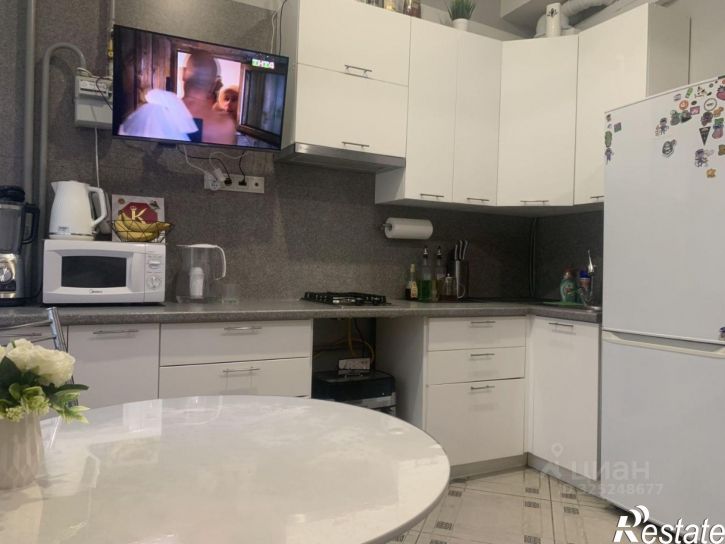 2-комн квартира ул Альпийская, 82Б,  д. 82Б