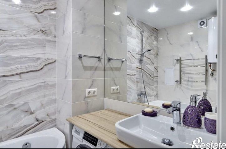 2-комн квартира пер Горького, 24,  д. 24
