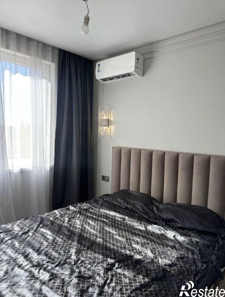 2-комн квартира ул Лавровая, 1Б,  д. 1Б