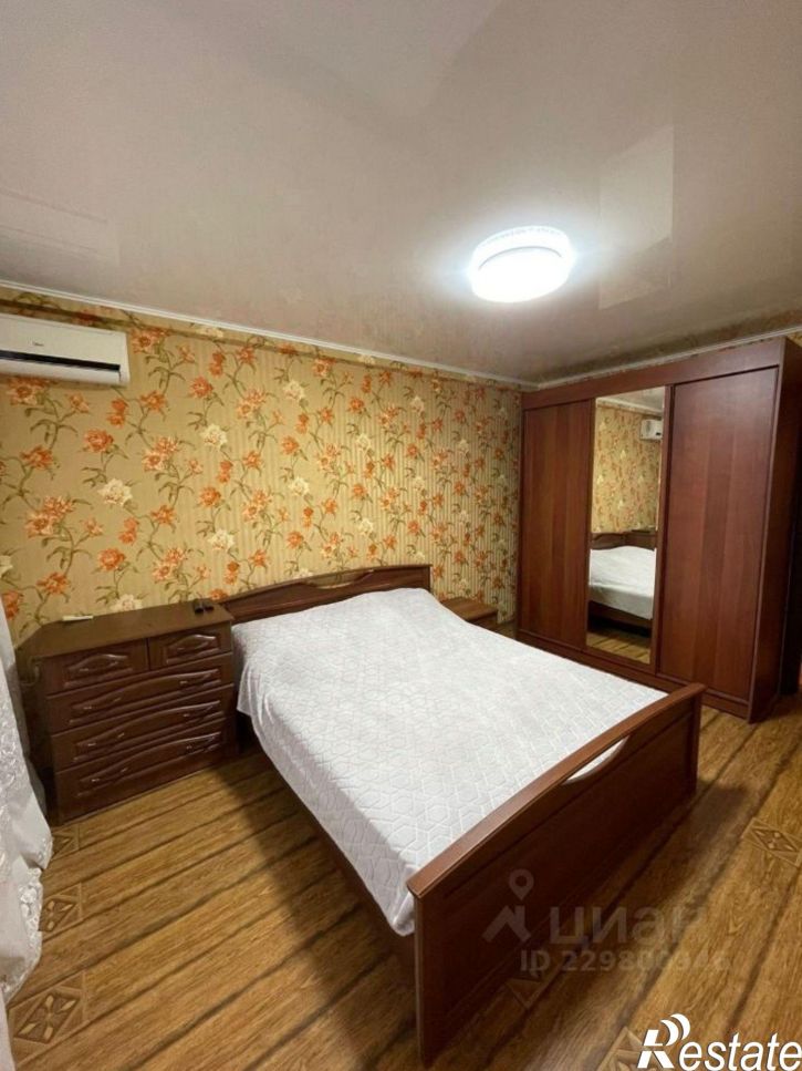3-комн квартира ул Учительская, 28,  д. 28