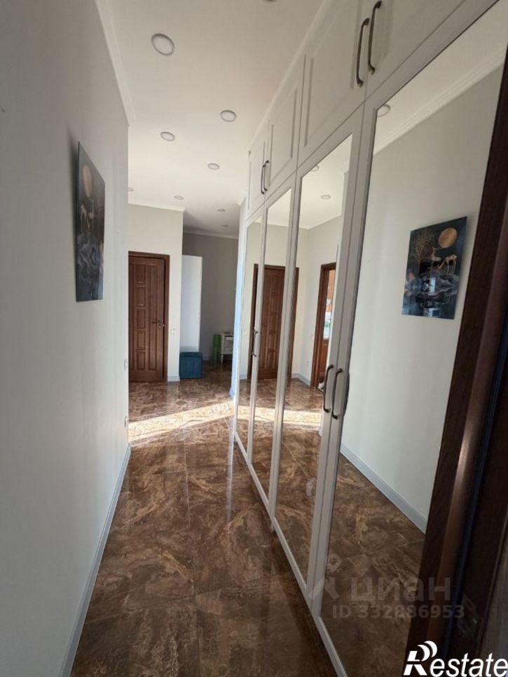 3-комн квартира ул Параллельная, 9/10В,  д. 9/10В