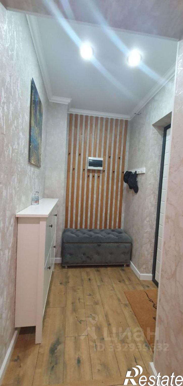 3-комн квартира ул Мира, 2/2,  д. 2/2