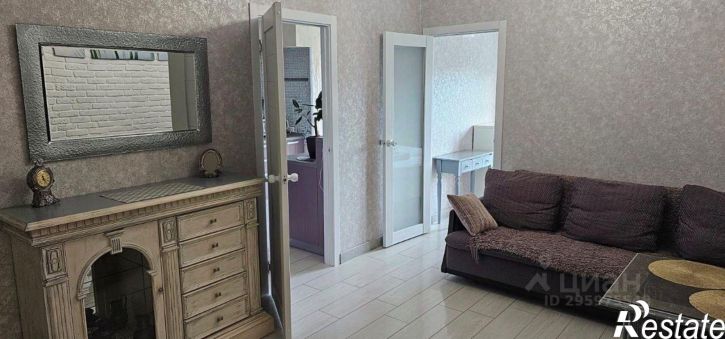 2-комн квартира ул Дмитриевой, 5,  д. 5