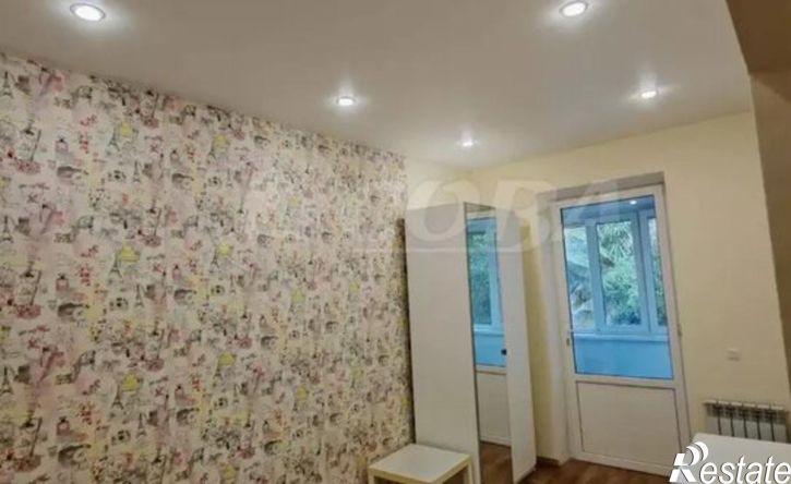 2-комн квартира ул Глазунова, 3,  д. 3