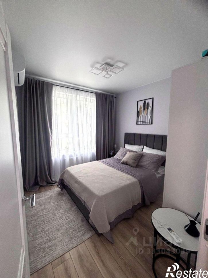 1-комн квартира ул Роз, 52,  д. 52