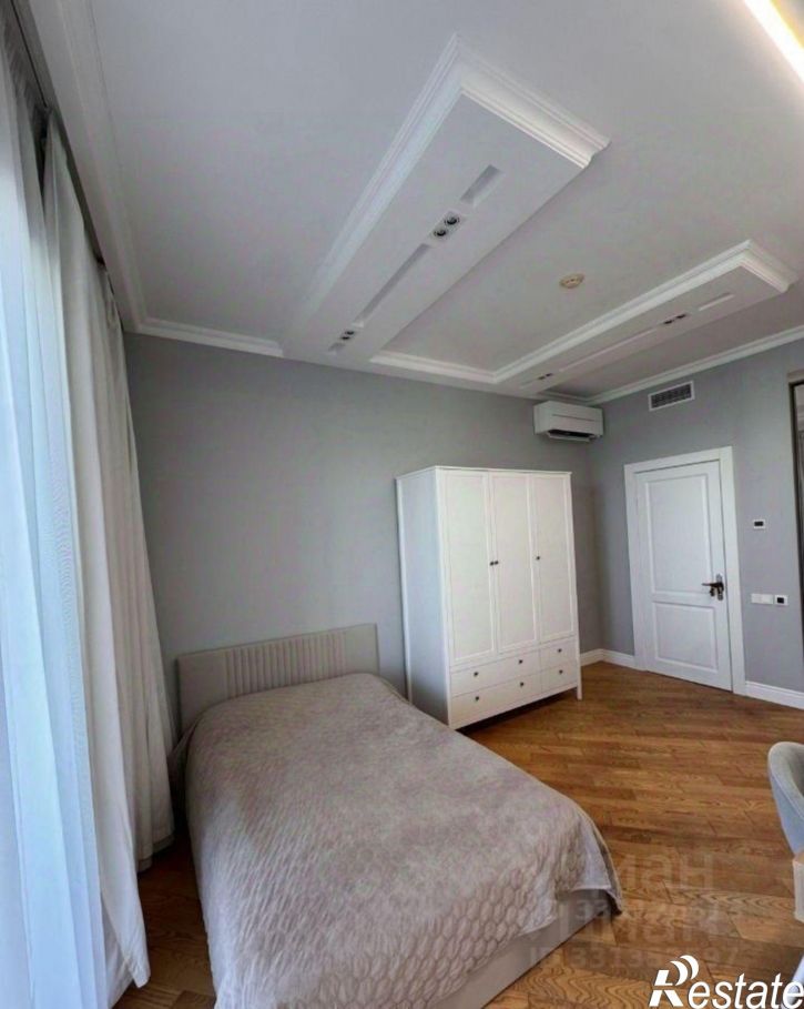 4-комн квартира Курортный пр-кт, 105,  д. 105
