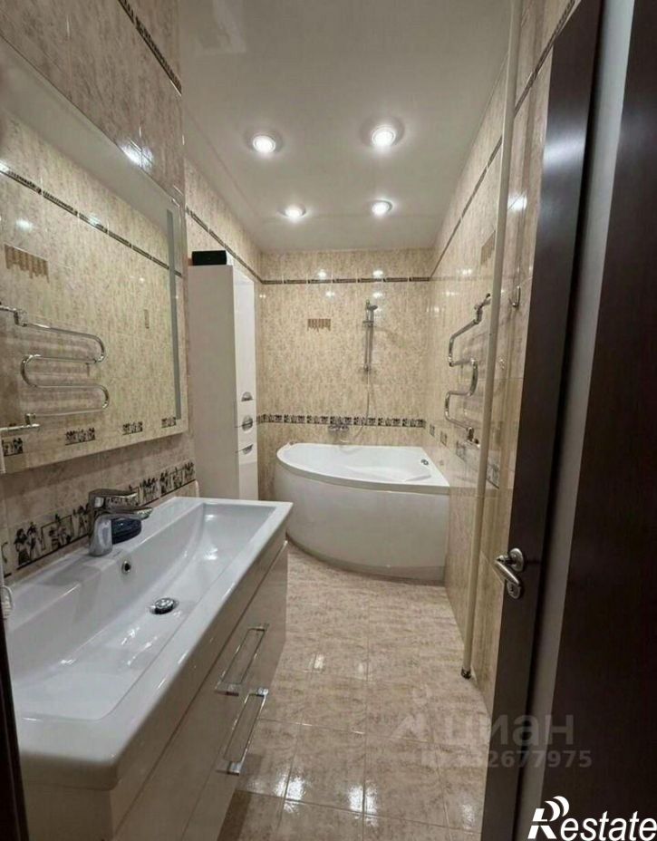 3-комн квартира ул Клубничная, 32,  д. 32