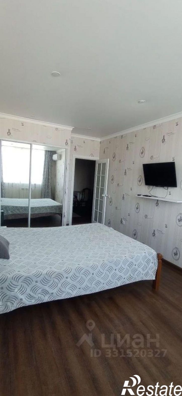 2-комн квартира ул Водораздельная, 3,  д. 3