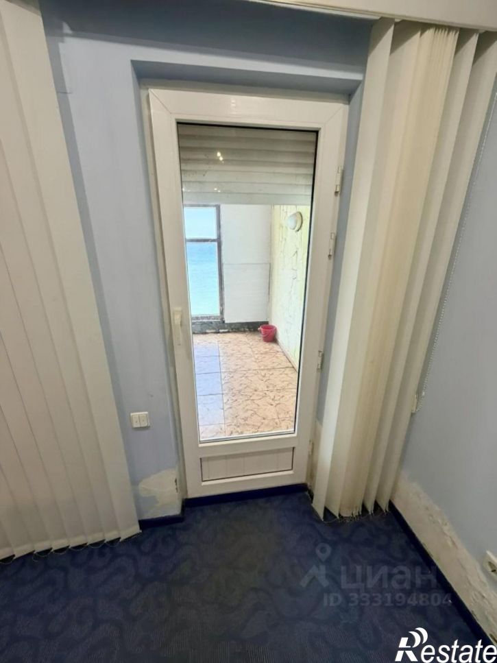 3-комн квартира ул Декабристов, 6 7,  д. 6 7,  к. 7