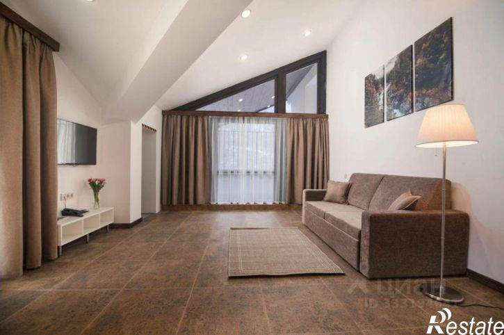 5-комн квартира ул Защитников Кавказа, 29,  д. 29