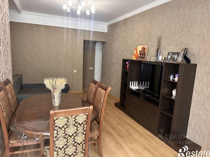 4-комн квартира ул Бытха, 8/10,  д. 8/10