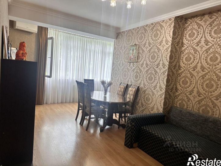 4-комн квартира ул Бытха, 8/10,  д. 8/10