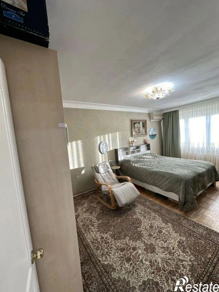 3-комн квартира ул Голубые дали, 40,  д. 40