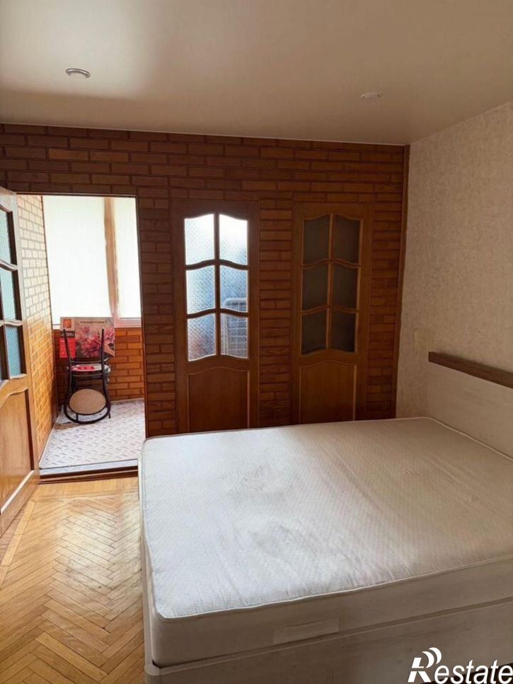 2-комн квартира ул Роз, 61,  д. 61