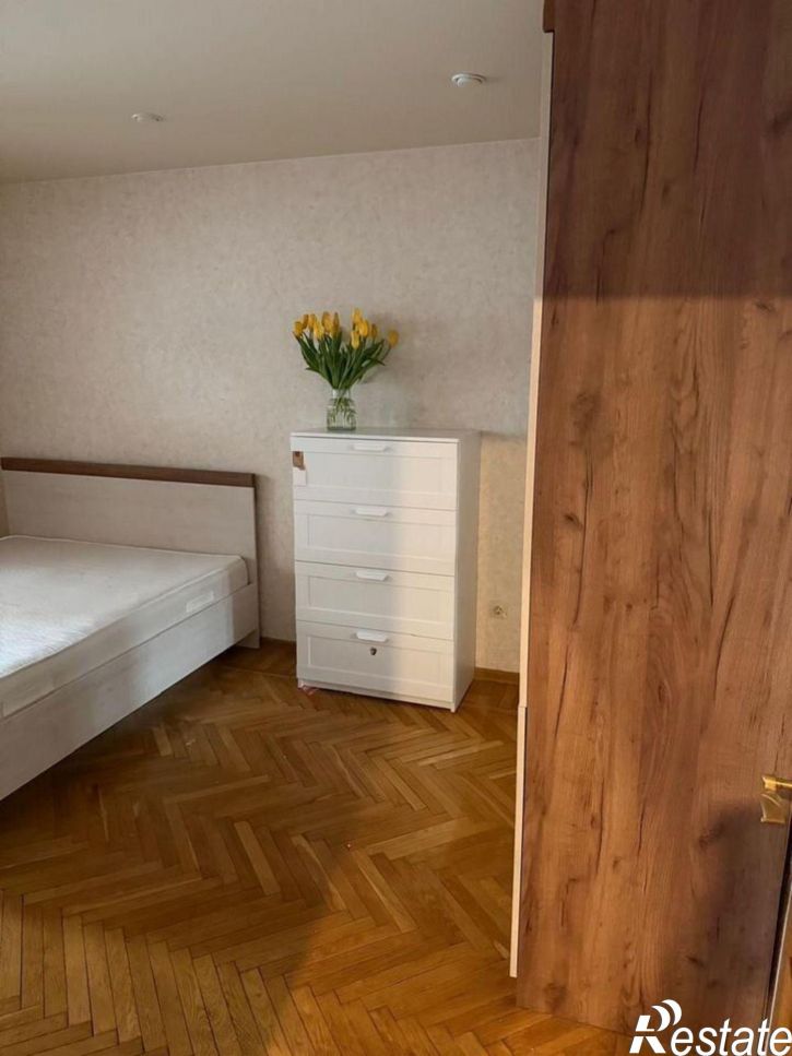 2-комн квартира ул Роз, 61,  д. 61
