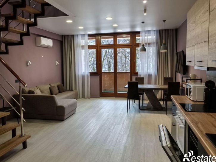 5-комн квартира ул Березовая, 1,  д. 1