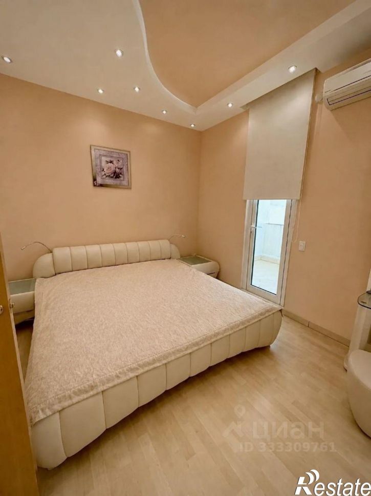 3-комн квартира ул Войкова, 35,  д. 35