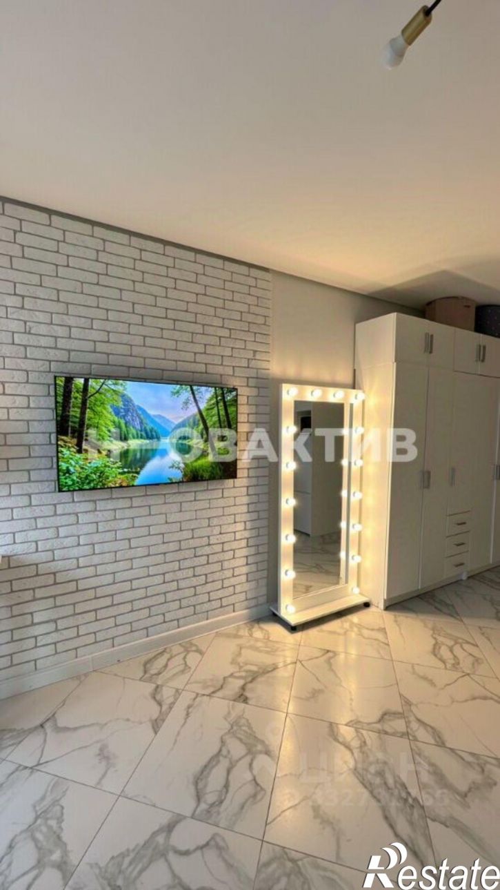 1-комн квартира ул Изумрудная, 36,  д. 36