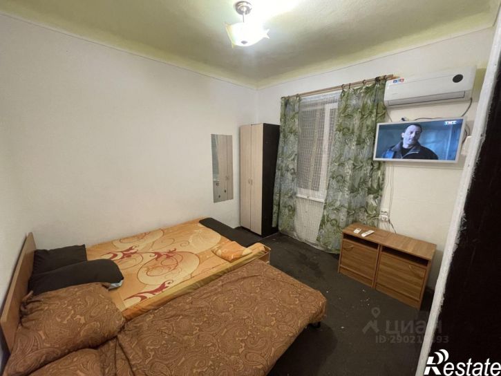 2-комн квартира ул Ялтинская, 28,  д. 28