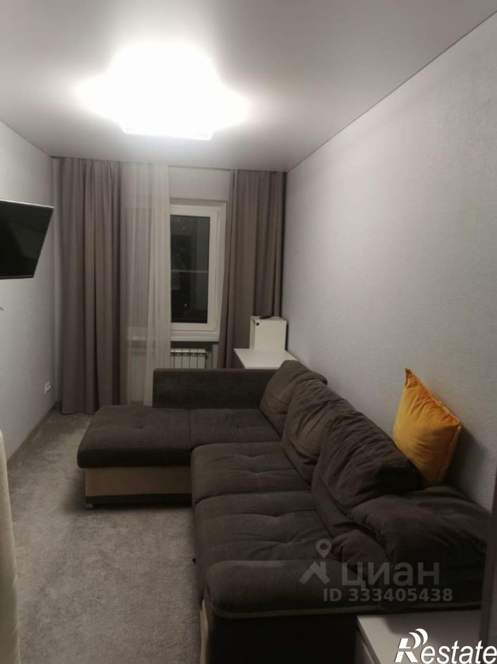 2-комн квартира ул Конституции СССР, 34,  д. 34
