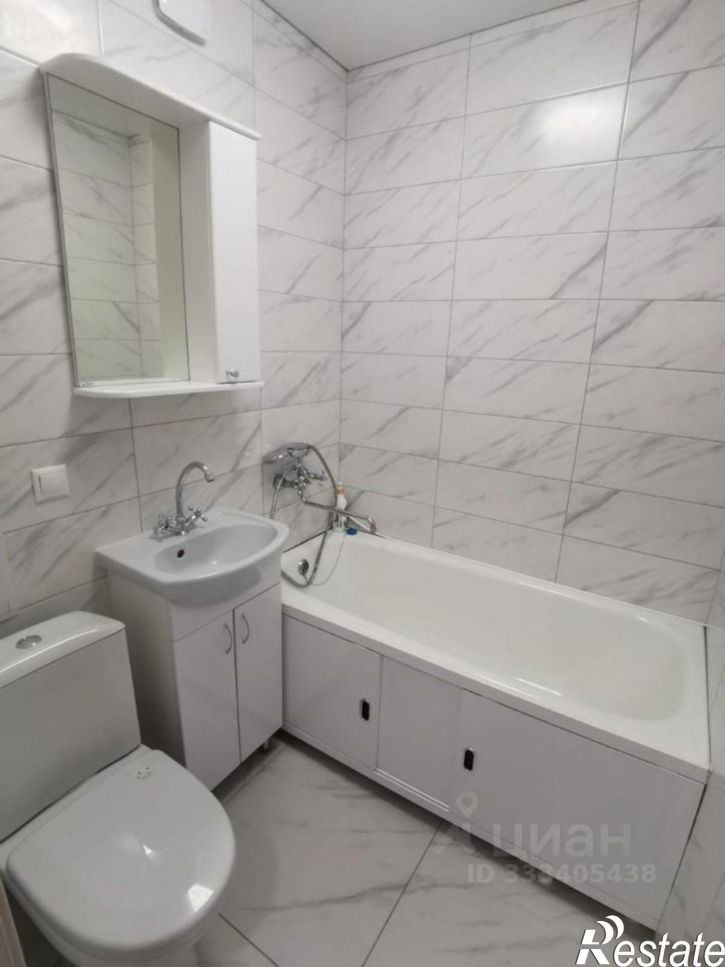 2-комн квартира ул Конституции СССР, 34,  д. 34