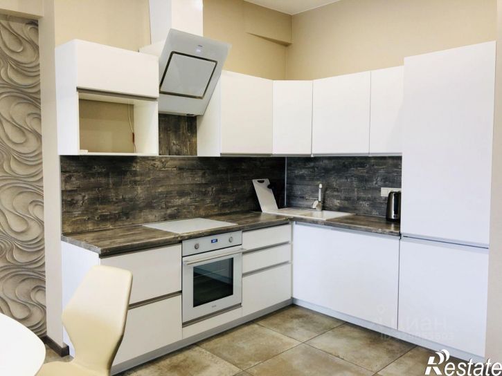 3-комн квартира Курортный пр-кт, 105,  д. 105