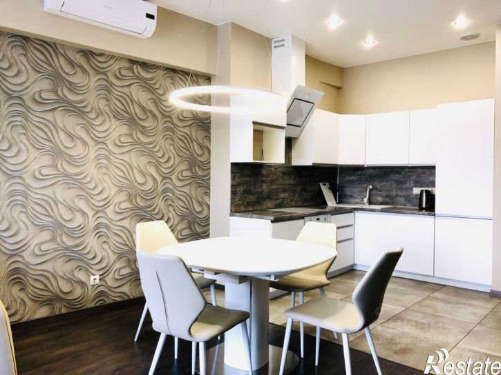 3-комн квартира Курортный пр-кт, 105,  д. 105
