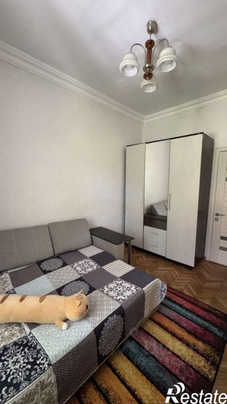 2-комн квартира ул Ялтинская, 24,  д. 24