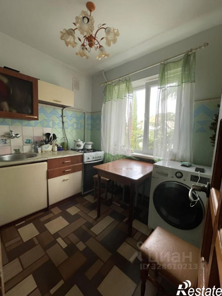 3-комн квартира ул Лазарева, 54,  д. 54
