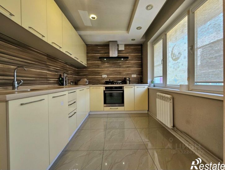 3-комн квартира ул Макаренко, 3,  д. 3