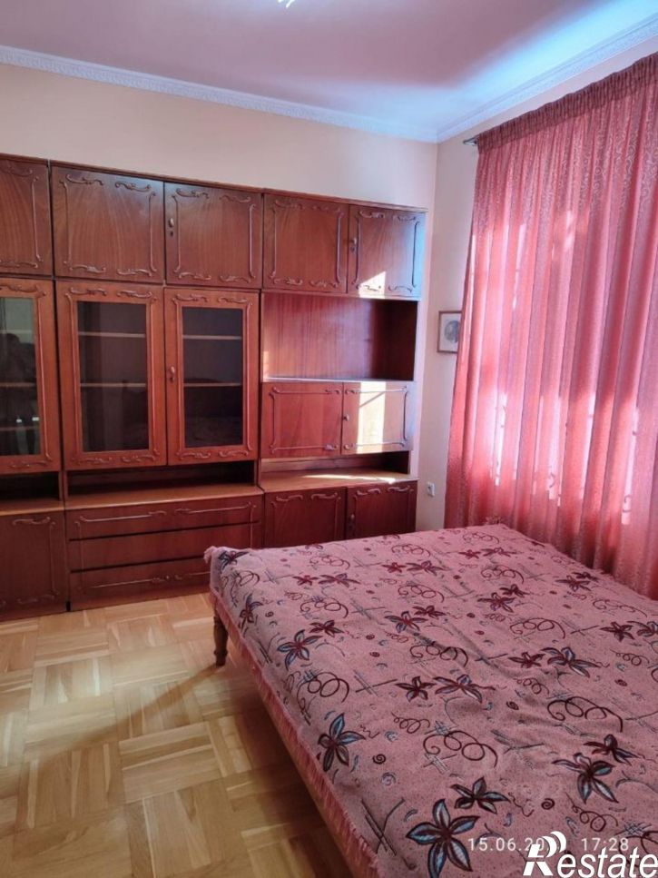 3-комн квартира ул Дагомысская, 42/3,  д. 42/3