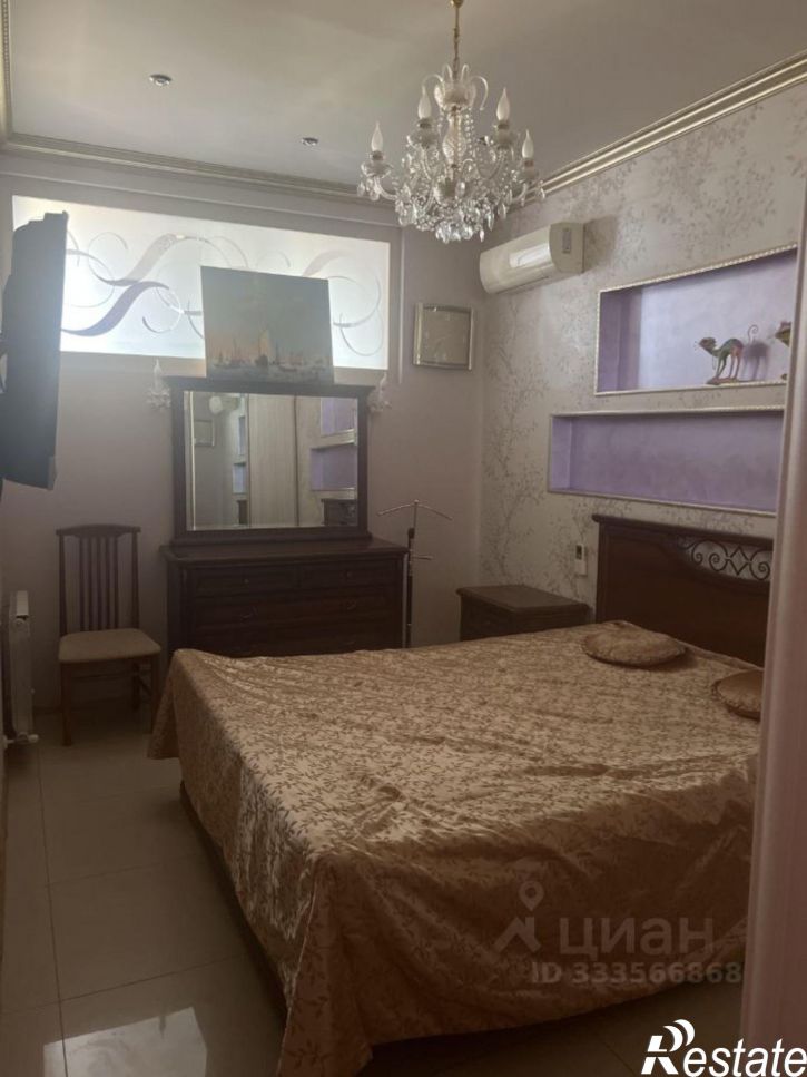 2-комн квартира ул Дмитриевой, 5,  д. 5