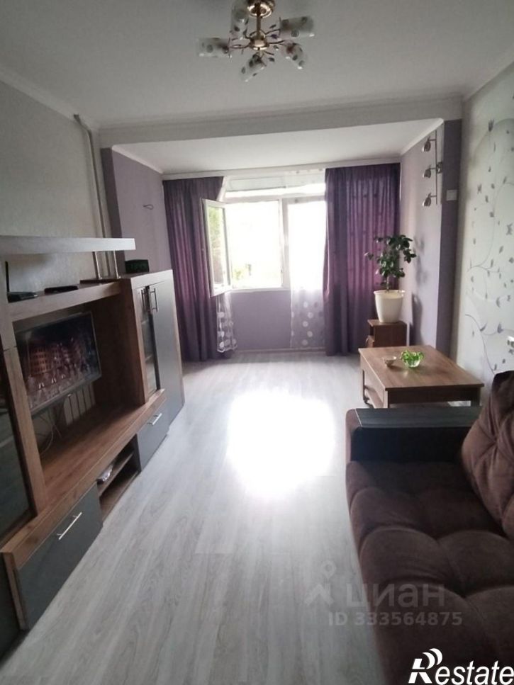 2-комн квартира ул Ульянова, 101,  д. 101