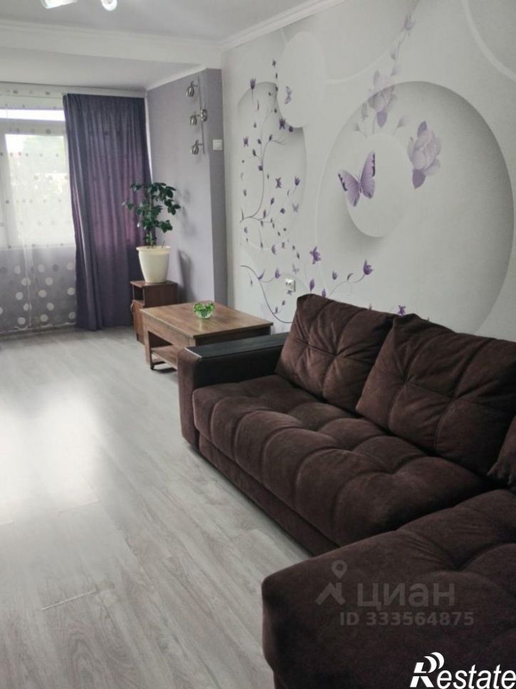 2-комн квартира ул Ульянова, 101,  д. 101
