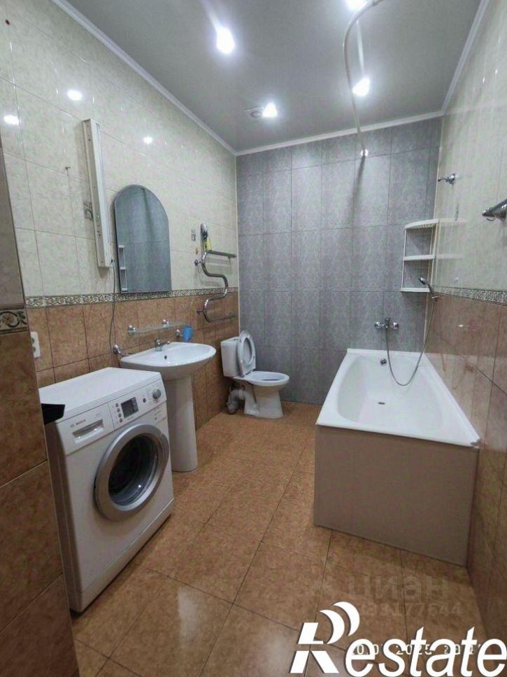2-комн квартира Бамбуковая улица, 42А,  д. 42А
