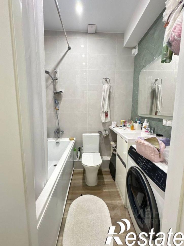3-комн квартира улица Гастелло, 28 к1,  д. 28 к1