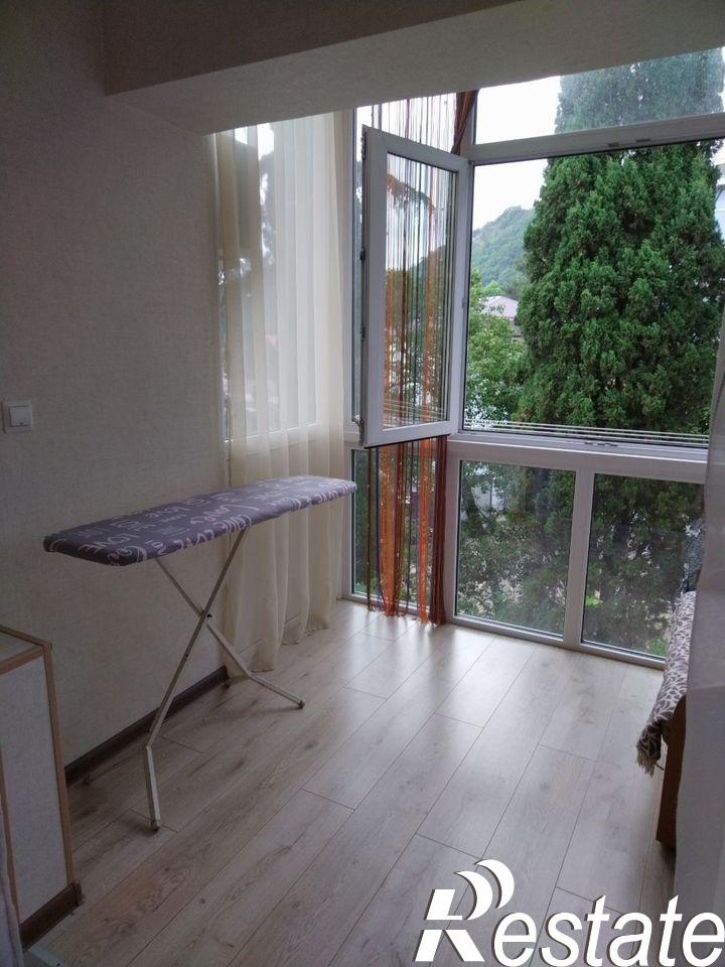 2-комн квартира улица Лазарева, 56,  д. 56