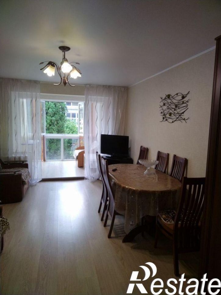 2-комн квартира улица Лазарева, 56,  д. 56
